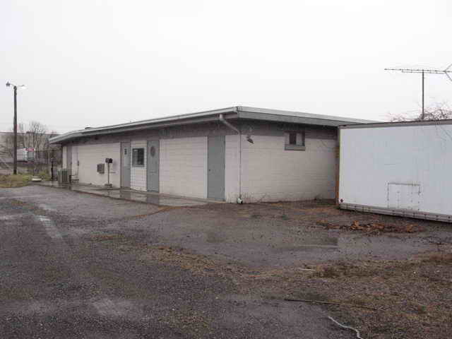 Starglow Drive-In - 2006 Photo (newer photo)